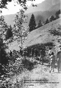 COLO JEUNE FRANCE 1953 troupe en balade